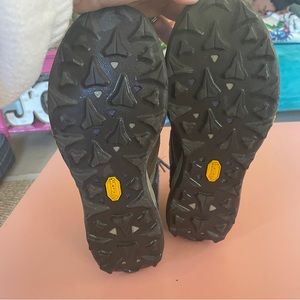 Merrell Zion waterproof hiking boots 9